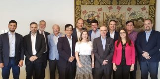 Ivan Gontijo, presidente do Grupo Bradesco Seguros, recebe lideranças do CVG-RJ