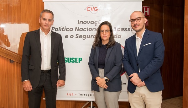 Anderson_ Mundim_Júlia_ Lins_Marcos Salum